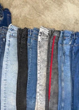 lot de 10 jeans, marke: Zara, zustand: Gut, größe: 10 Jahre / 140, 12,00 €, 13,30 € inklusive Vinted-Käuferschutz