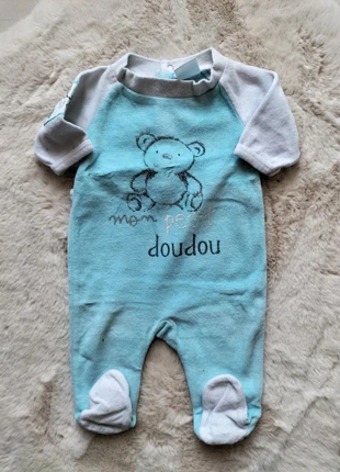Magnifique pyjamas velours taille 0-3 mois devil child, marke: Devil Child, zustand: Sehr gut, größe: 3-6 Monate / 62, 3,00 €, 3,85 € inklusive Vinted-Käuferschutz