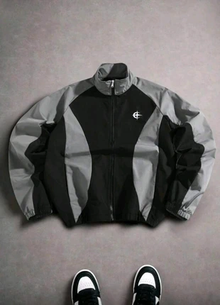 Veste / coupe vent sans capuche avec zip - Taille M - Couleur : Gris, Noir, Blanc, marke: y2k, zustand: Neu, größe: M, 25,00 €, 26,95 € inklusive Vinted-Käuferschutz