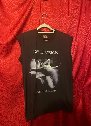 Joy division sleeveless shirt, marque: Joy Division, état: Très bon état, taille: M, 18,00 €, 19,60 € Protection acheteurs incluse