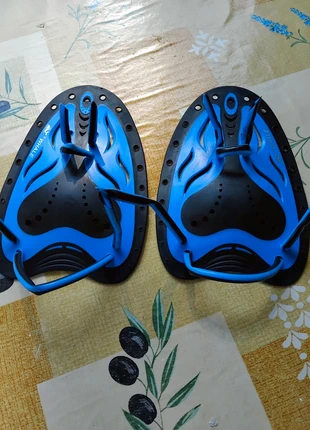 Plaquettes de natation taille l, marke: Amazon, zustand: Neu, 12,00 €, 13,30 € inklusive Vinted-Käuferschutz