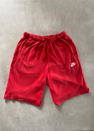 Short Nike rouge | Taille S, brand: Nike, condition: Very good, size: S, €5.00, €5.95 includes Buyer Protection