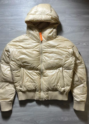 Doudoune courte brillante Gertrude Nine / beige crème / Taille S (T1), brand: Gertrude, condition: Very good, size: S / 36 / 8, €170.00, €179.20 includes Buyer Protection