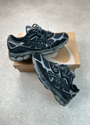 chaussures asics gel nyc graphite grey/ black / taille 43.5 homme, marke: Asics, zustand: Sehr gut, größe: 43.5, 70,00 €, 74,20 € inklusive Vinted-Käuferschutz