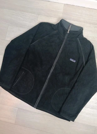 Polaire zippé patagonia noir taille L, staat: Heel goed, maat: L, € 55,00, € 58,45 inclusief Kopersbescherming