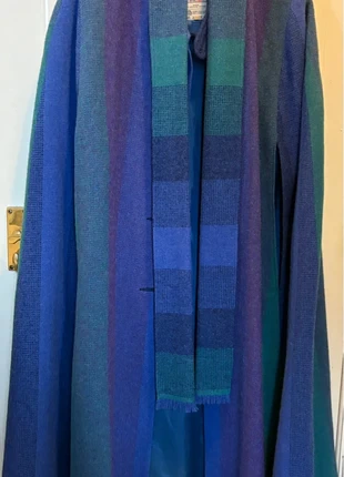 Wool cape purple ombré style with built in scarf Avoca collection, condition: Very good, size: One size, £59.50, £63.18 includes Buyer Protection