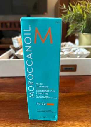 Frizz contrôle Moroccanoil, marque: Moroccanoil, état: Neuf avec étiquette, 13,00 €, 14,35 € Protection acheteurs incluse