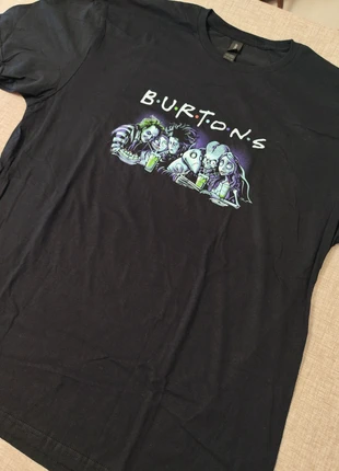 T-shirt XL “Beetlejuice Cast” • Tributo gotico • GILDAN 100% cotone, marke: Beetlejuice, zustand: Sehr gut, größe: XL, 15,00 €, 16,45 € inklusive Vinted-Käuferschutz