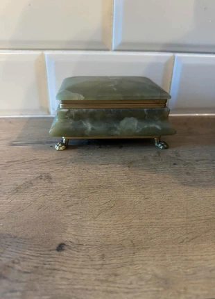 Grande boite à bijoux en onyx vert vintage, marca: boite à bijoux en onyx années 60, estado: Bom, €60.00, €63.70 inclui Proteção do Comprador Pro