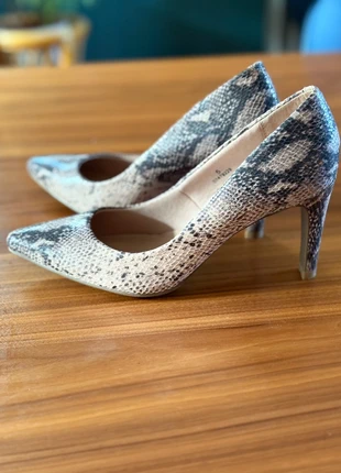M&S collection snake print pointed toe court shoes with Insolia® Comfort - UK size 5, brand: Marks & Spencer, condition: Very good, size: 5, £6.50, £7.53 includes Buyer Protection
