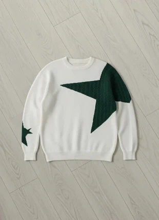 Vintage Pull Tricot Oversize Blanc Crème Motif Grande Étoile Vert Forêt, marque: Vintage Dressing, état: Très bon état, taille: M, 60,00 €, 63,70 € Protection acheteurs incluse