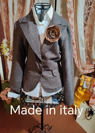 Giacca classica vintage tessuto Price of Galles . Made in italy, marke: Vintage Dressing, zustand: Sehr gut, größe: S / 36 / 8, 12,00 €, 13,30 € inklusive Vinted-Käuferschutz