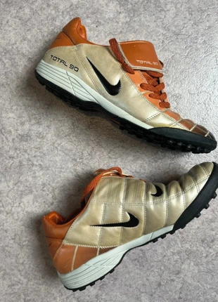 Chaussure de Foot Nike Total 90 L TF Astro Turf Orange / 43 EU, marque: Nike, état: Bon état, taille: 43, 70,00 €, 74,20 € Protection acheteurs incluse