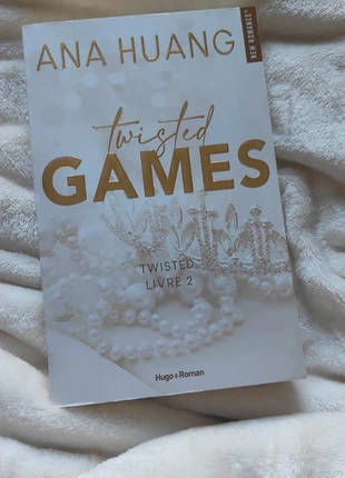 Twisted Games Livre 2 de Ana Huang, condizioni: Discrete, €6.00, €7.00 include la Protezione acquisti