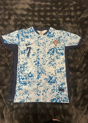 Ronaldo Portugal jersey Size L, merk: Nike, staat: Goed, maat: S, € 8,00, € 9,10 inclusief Kopersbescherming