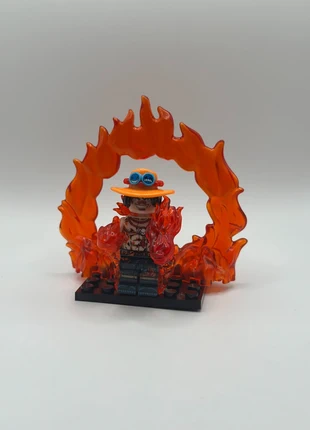 Figurine type LEGO – Portgas D. Ace – One Piece, merk: OnePiece, staat: Heel goed, maat: Prematuur, tot 44 cm, € 5,50, € 6,48 inclusief Kopersbescherming