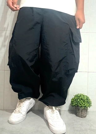 Pantalones Anchos Berskha Skater Baggy Authentique, Style Y2K Pants Big Grandes Jogger, marque: Bershka, état: Neuf sans étiquette, taille: XL, 16,99 €, 18,54 € Protection acheteurs incluse