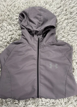 veste sportswear under armour, marca: Under Armour, estado: Muito bom, tamanho: S, €55.00, €58.45 inclui Proteção do Comprador