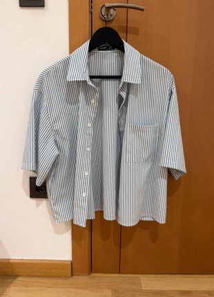 Camisa rayas boxy cropped manga corta, marque: manfinity, état: Neuf sans étiquette, taille: M, 10,00 €, 11,20 € Protection acheteurs incluse