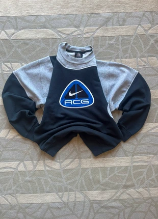 sweatshirt nike ACG, marca: Nike ACG, estado: Muy bueno, tamaño: M, 30,00 €, 32,20 € Protección al comprador incluida
