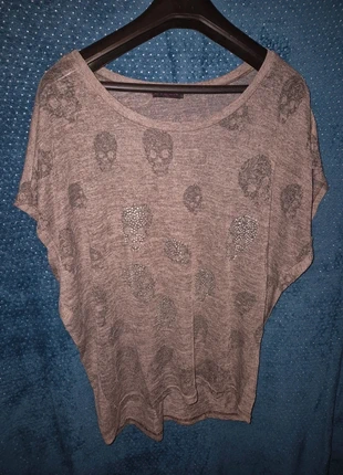 T-shirt brun motifs têtes de mort strass manches courtes L/XL, marke: Eylex, zustand: Sehr gut, größe: L / 40 / 12, 3,50 €, 4,38 € inklusive Vinted-Käuferschutz