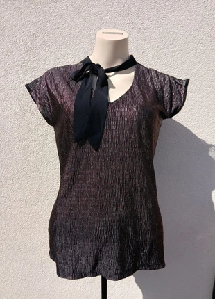 Blouse Morgan argentée noeud au col taille S, marque: Morgan, état: Très bon état, taille: S / 36 / 8, 8,00 €, 9,10 € Protection acheteurs incluse