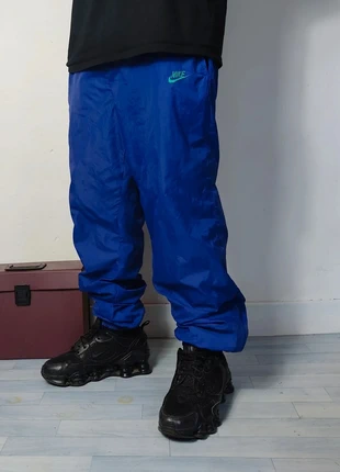 Jogging large Nike vintage taille M, brand: Nike, condition: Very good, size: M, €29.00, €31.15 includes Buyer Protection Pro