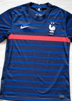 Maillot équipe de France Euro 2020 Nike officiel taille M, brand: Nike, condizioni: Ottime, taglia: M, €25.00, €26.95 include la Protezione acquisti
