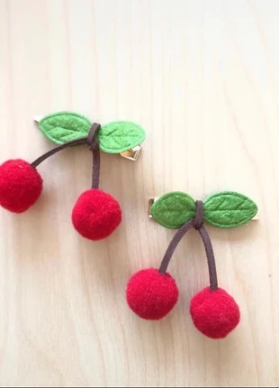 🍒 Barrettes cerise faites main Neuves 🍒, marque: Fait Main, état: Neuf sans étiquette, 2,00 €, 2,80 € Protection acheteurs incluse