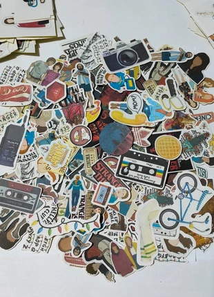Stickers stranger things, staat: Nieuw, € 2,50, € 3,33 inclusief Kopersbescherming