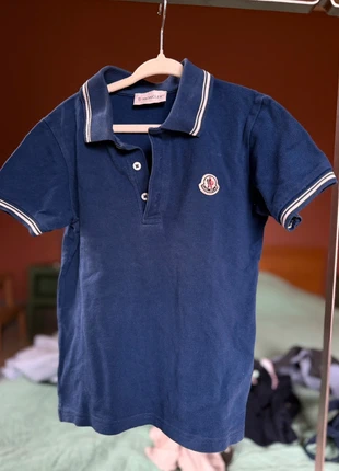 Polo moncler 6 ans, marque: Moncler, état: Très bon état, taille: 6 ans / 116 cm, 16,00 €, 17,50 € Protection acheteurs incluse