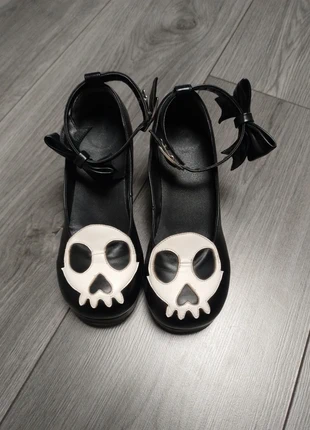 Gothic Lolita shoes, merk: Lolita, staat: Heel goed, maat: 39.5, € 40,00, € 42,70 inclusief Kopersbescherming