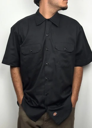 Chemise Dickies Noire Vintage L, marque: Dickies, état: Très bon état, taille: L, 24,99 €, 26,94 € Protection acheteurs (Pro) incluse