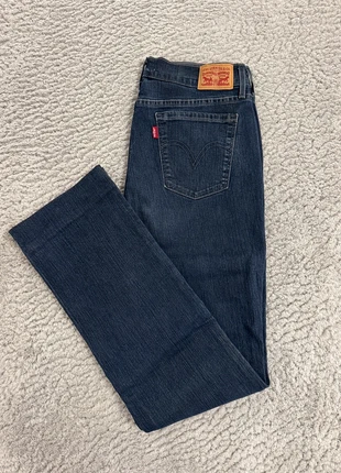 Jean Levi’s 505 Vintage 00s bleu marine - Straight Fit - W30L34 (FR40), marque: Levi's, état: Très bon état, taille: L / 40 / 12, 29,99 €, 32,19 € Protection acheteurs (Pro) incluse