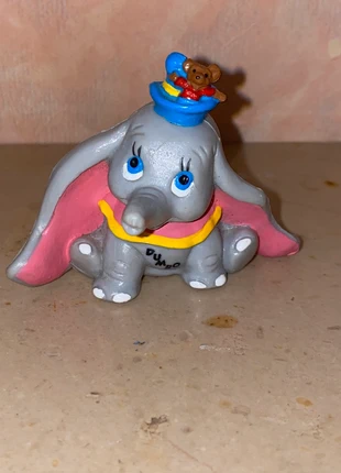Figurine Disney vintage Dumbo Jouet vintage, marque: Disney, état: Bon état, taille: Taille unique, 2,00 €, 2,80 € Protection acheteurs incluse