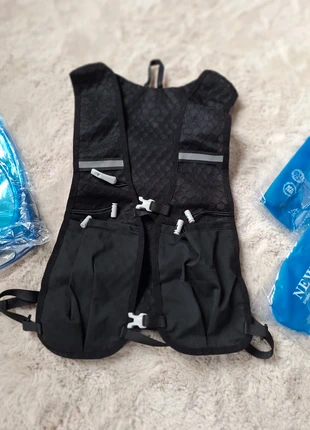 Hardloop vest, merk: New Boler, staat: Nieuw met prijskaartje, € 24,00, € 25,90 inclusief Kopersbescherming