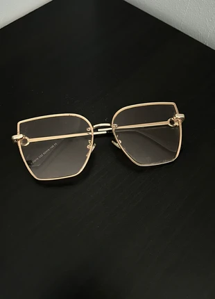 Lunettes de soleil dorées | style géométrique chic, estado: Nuevo sin etiquetas, 2,50 €, 3,33 € Protección al comprador incluida