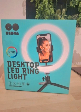Desktop ring light, brand: go viral, condition: New with tags, £10.00, £11.20 includes Buyer Protection