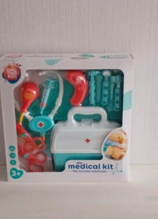 Jeu enfant médecin "Ma trousse médicale", 9 pièces, marque One Two Fun, neuf dans l'emballage., brand: One Two Fun, condizioni: Nuovo con cartellino, taglia: 3 anni / 98 cm, €13.00, €14.35 include la Protezione acquisti