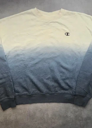 Sweat col rond vintage degradé champion logo brodé • Taille M • Couleur blanc gris, brand: Champion, condition: Very good, size: M, €17.00, €18.55 includes Buyer Protection Pro