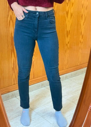 💫 Pantalón vaquero elástico Zara talla S 💫, marque: Zara, état: Très bon état, taille: S / 36 / 8, 8,00 €, 9,10 € Protection acheteurs incluse