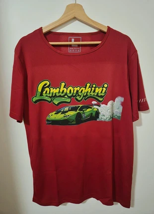 T-shirt Sport wear, brand: Sport Wear, condizioni: Nuovo con cartellino, taglia: L, €10.00, €11.20 include la Protezione acquisti