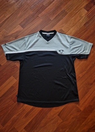 Nike Vintage Tee anni 2000 | T-shirt Maglietta taglia L | Grigio - Nero, marque: Vintage Dressing, état: Très bon état, taille: L, 23,13 €, 24,99 € Protection acheteurs incluse