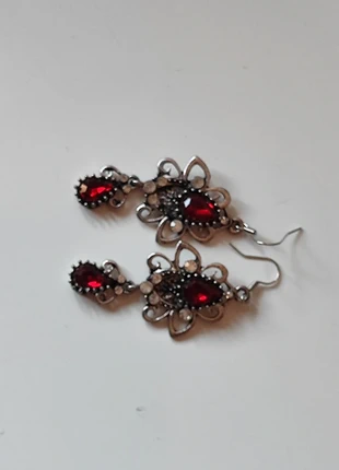orecchini strass rosso goccia sangue vampiro y2k alternative goth, marke: Alternative, zustand: Neu, 5,00 €, 5,95 € inklusive Vinted-Käuferschutz