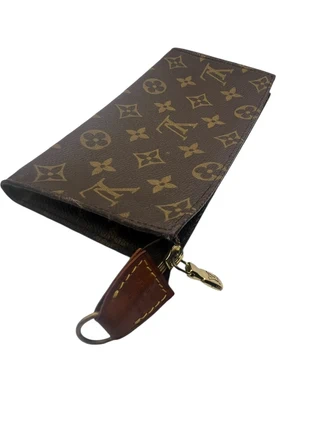 Trousse Louis Vuitton Monogram, merk: Louis Vuitton, staat: Veelgebruikt, € 130,00, € 137,20 inclusief Kopersbescherming