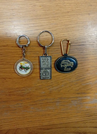 JM201. Lot de 3 Porte-clés vintage collector Peugeot, marke: Peugeot, zustand: Gut, 15,00 €, 16,45 € inklusive Vinted-Käuferschutz