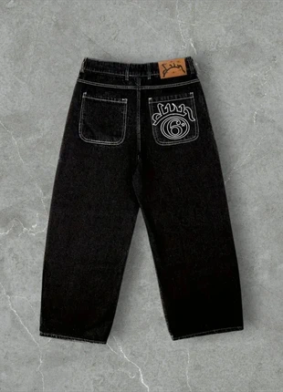 Y2K Streetwear Jeans M – Black Denim mit Embroidered Back Graphic | Neu | Unisex, marque: Y2K jeans, état: Neuf sans étiquette, taille: M, 44,50 €, 47,43 € Protection acheteurs incluse