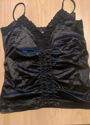 Haut satiné 34/36, brand: sans marque, condition: Very good, size: S / 36 / 8, €2.00, €2.80 includes Buyer Protection