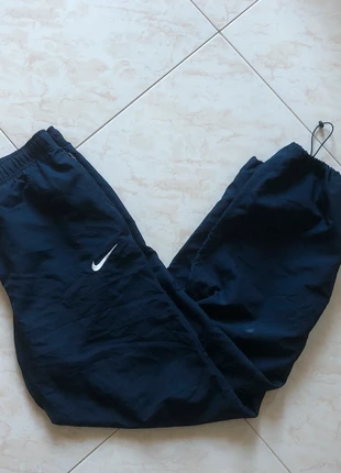 Nike Pantalone Pants Dri-Fit Size M, marke: Nike, zustand: Sehr gut, größe: M, 25,00 €, 26,95 € inklusive Vinted-Käuferschutz
