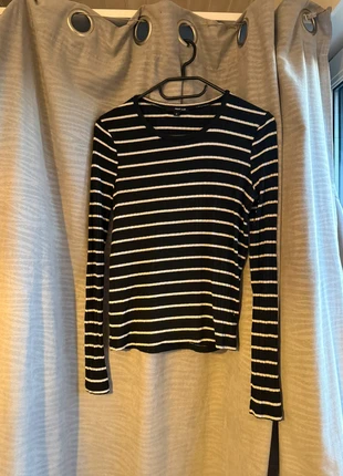 Sous pull, marke: Tally Weijl, zustand: Gut, größe: M / 38 / 10, 5,00 €, 5,95 € inklusive Vinted-Käuferschutz